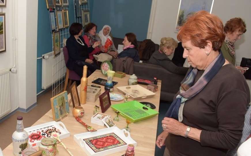 Centar za zdravo starenje: Otvorena izložba likovnih radova