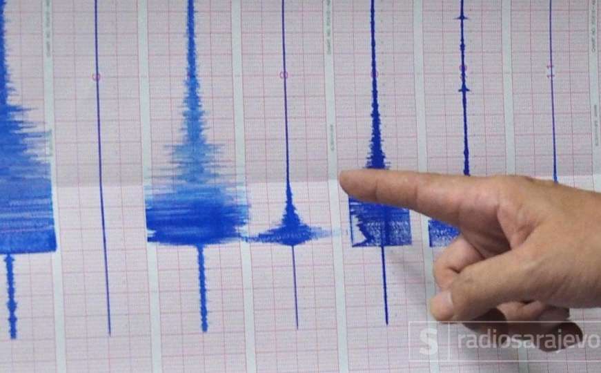 U zemljotresu u Kini poginulo osam, više od 20 osoba povrijeđeno