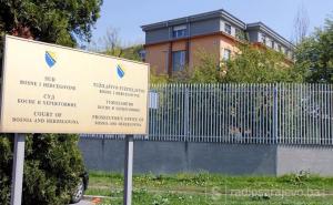 Tri osobe optužene za krijumčarenje oružja iz BiH u Italiju