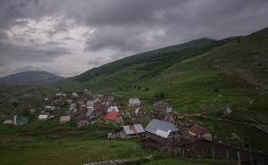 Upaljen žuti meteoalarm zbog vjetra, na Bjelašnici puše brzinom 122 km/h