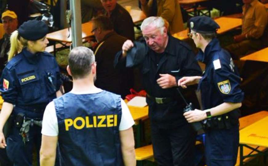Bleiburg: Policija pooštrila kontrolu, uhapšen muškarac zbog ustaške kape