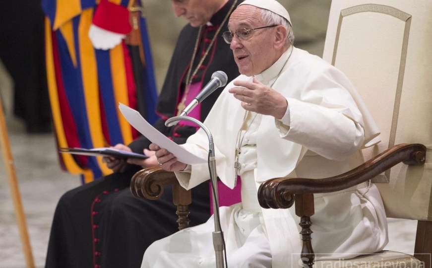 Papa Franjo izrazio sumnje o ukazanjima u Međugorju: "To nije Isusova majka"
