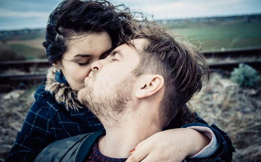 Zašto sretni parovi ne dijele svoju ljubav na društvenim mrežama