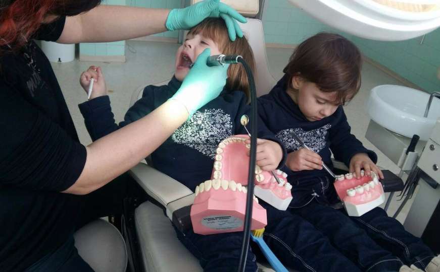 Doktorica Zukanović: Sve opasnosti karijesa na mliječnim zubima 