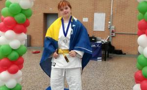Azra Dedić, djevojka s Down sindromom, osvojila srebro u Italiji