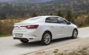 Renault Mégane GrandCoupé dCi 110: Talisman junior po cijeni Mégane Berline
