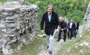 Kusturica pronašao novi kamengrad: "Da se sjećamo naših vladara"