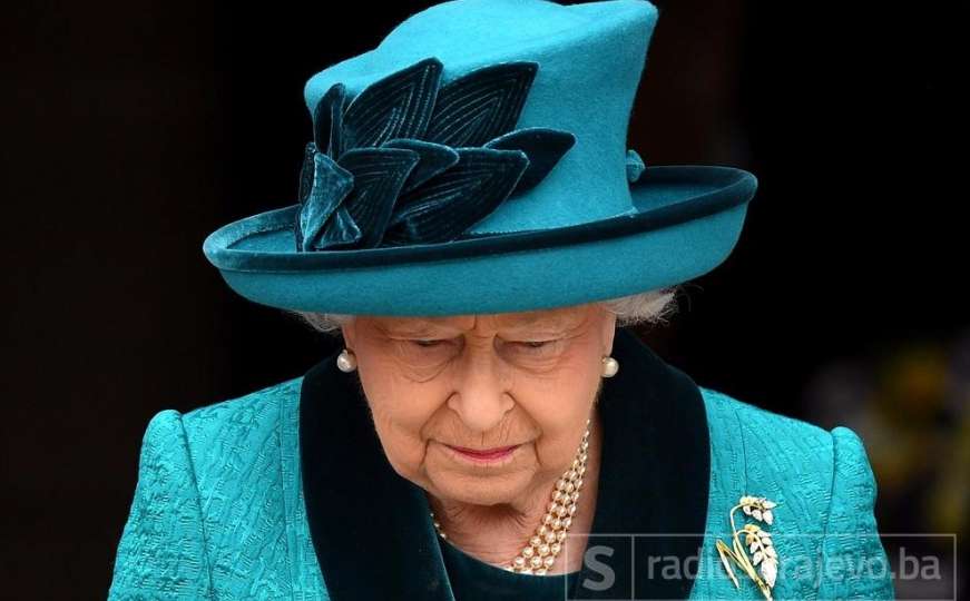 Britanska kraljica minutom šutnje odala počast žrtvama u Manchesteru