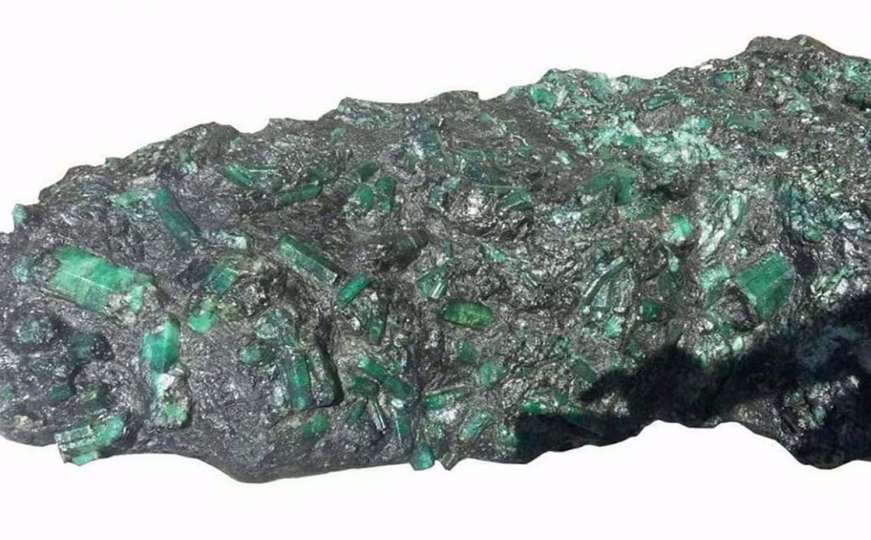 Pronađen smaragd težak 272 kilograma