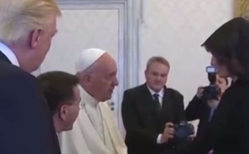 Tokom posjete Vatikanu: Papa pitao Melaniju čime hrani Trumpa