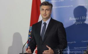 Plenković: Nije bilo riječi o tome da država preuzima teret dugova Agrokora  