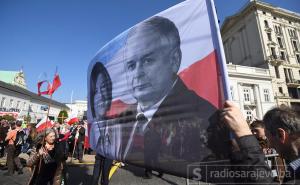 U kovčegu bivšeg predsjednika posmrtni ostaci još dvije osobe