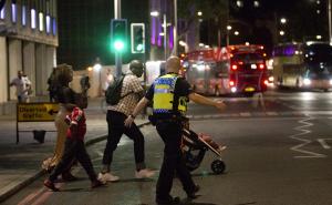 Policija: Napade u Londonu tretiramo kao "terorističke incidente"