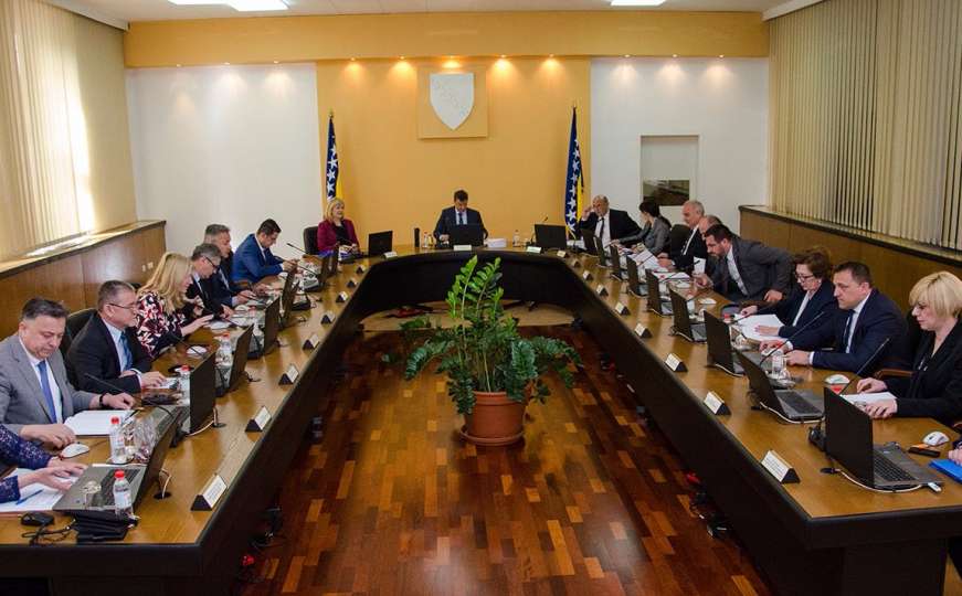 Martić tvrdi da su HDZ-ovi ministri ljuti, Novalić negira priču o blokadi