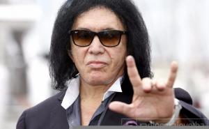 Gene Simmons želi patentirati 'kozu'