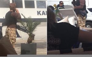 Britanac se na Hvaru obukao kao terorist