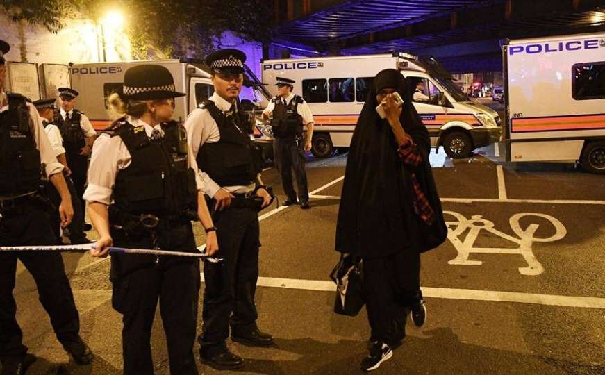 Napad kombijem na vjernike ispred džamije u Londonu