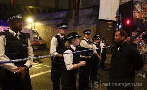 Imam džamije spasio napadača od bijesne gomile