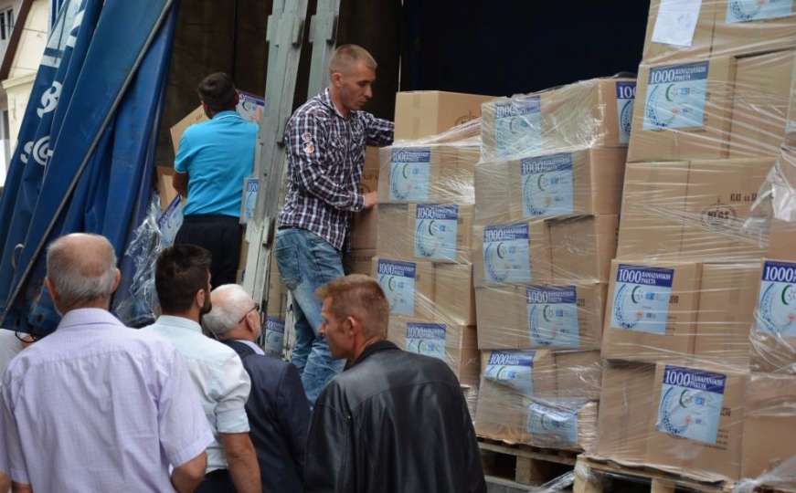 Podijeljeno hiljadu ramazanskih paketa za povratnike širom BiH