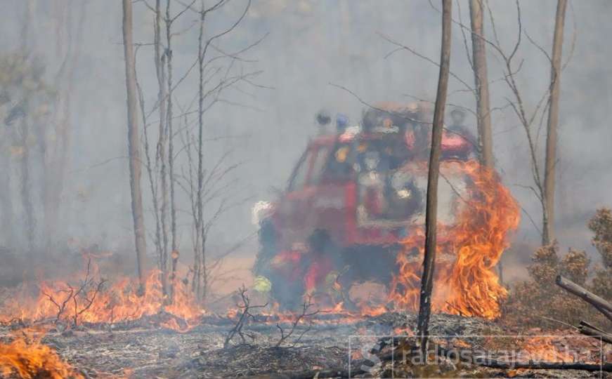Srušio se avion koji je gasio katastrofalni požar u Portugalu