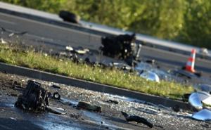 Teška saobraćajna nesreća: Žena i dijete poginuli, više povrijeđenih