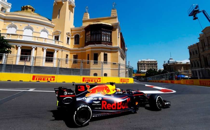 Haos u Bakuu: Hamilton i Vettel zabijali se jedan u drugog, pobjeda Ricciarda