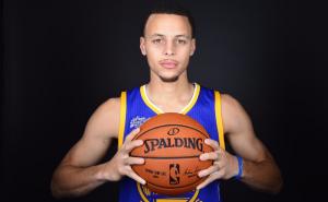 Stephen Curry ostaje u Warriorsima