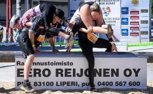 Ludo takmičenje: Svjetsko prvenstvo u nošenju žena