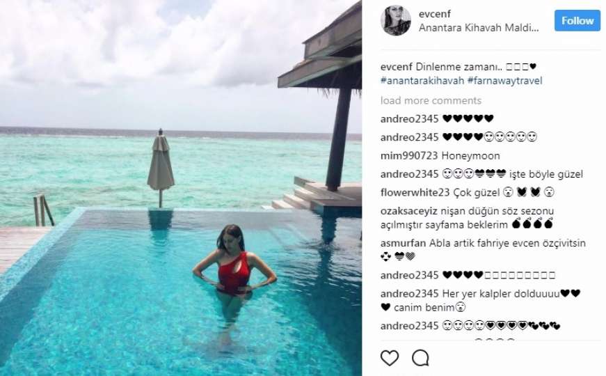 Bali-beg na Maldivima uživa sa suprugom