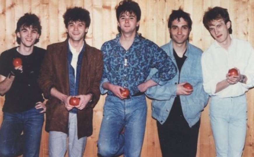 Nakon 32 godine bubnjar Crvene jabuke napustio bend