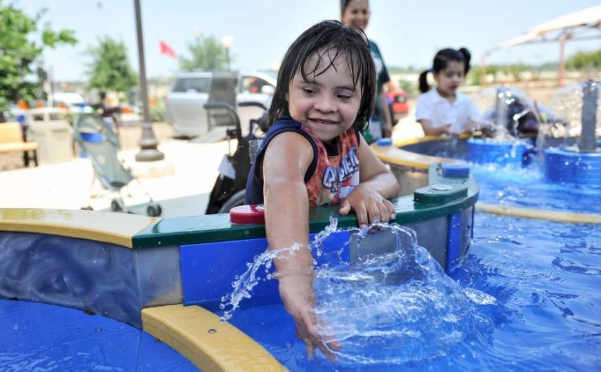 Prvi zabavni park za osobe s invaliditetom: Djeca se ne prestaju smiješiti
