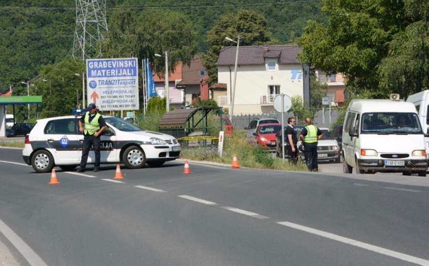 Teška saobraćajna nesreća kod Žepča: Jedna osoba smrtno stradala