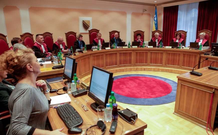 Ustavni sud odlučio: Dan nezavisnosti i Dan državnosti u skladu su sa Ustavom