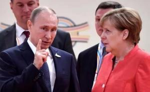 Snimak na kojem Angela Merkel koluta očima dok Putin priča postao hit