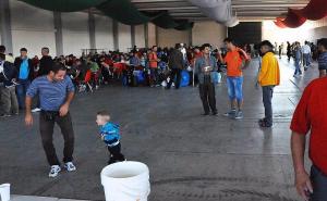 Haos u izbjegličkom centru: Četvorica Afganistanaca napala Bosanca