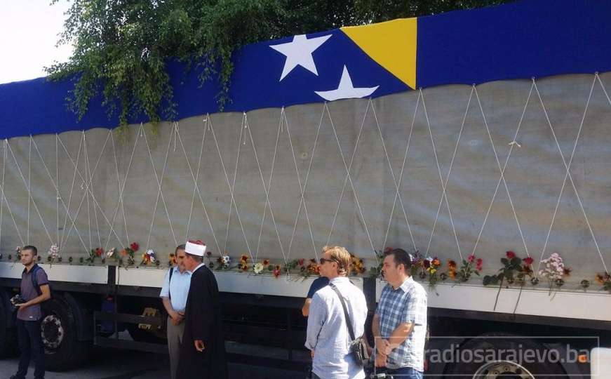 Tabuti 71 žrtve genocida u Srebrenici ispraćeni iz Visokog