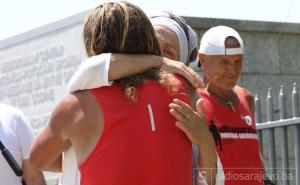 Maratonci iz Vukovara stigli u Potočare: Srce nam je puno