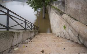 Rekordne padavine izazvale poplave u Parizu