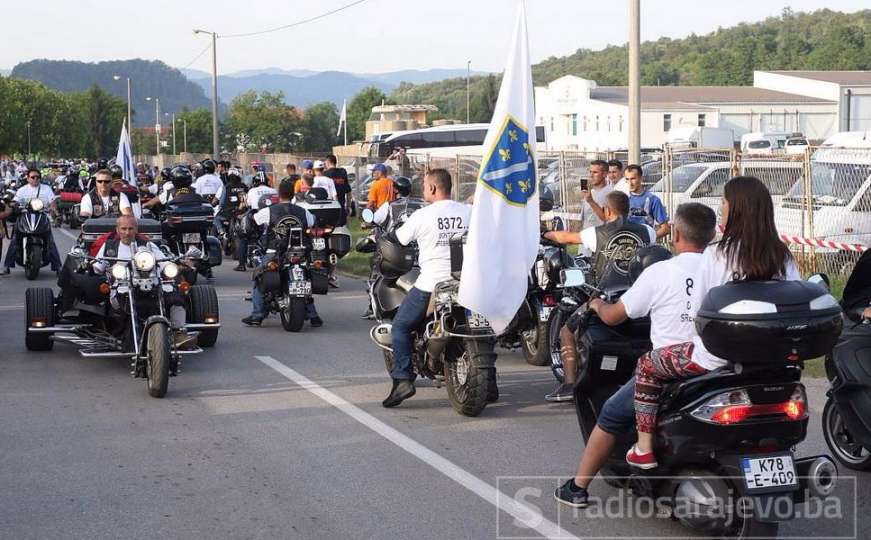 Više od 400 motorista iz BiH, regije i Europe stiglo u Potočare