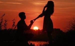 Ukradenim prstenom zaprosio djevojku, a ona ga prijavila policiji