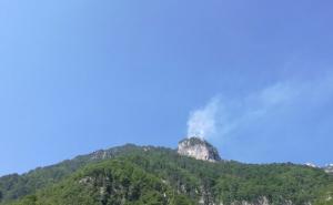 Požar kod Jablanice ugrozio regionalni put Jablanica - Posušje