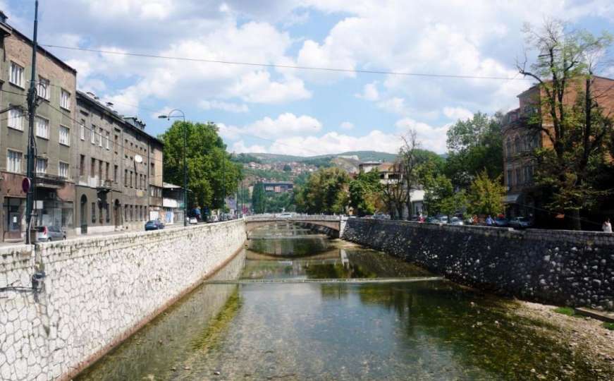 Opasno se kupati u Željeznici, Bosni i Miljacki, prepune su virusa
