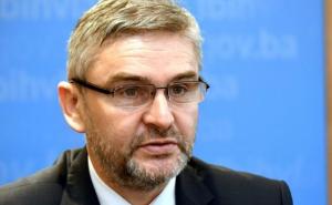 Ko brine o borcima: Javna prepirka Bukvarevića i Dunovića