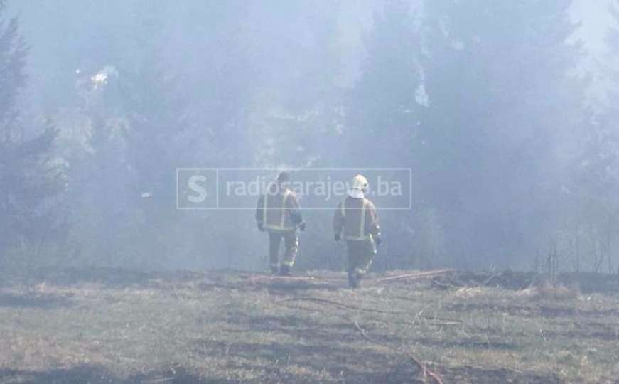 Nezapamćen požar na području Ljubinje, vatrogasci mole za pomoć
