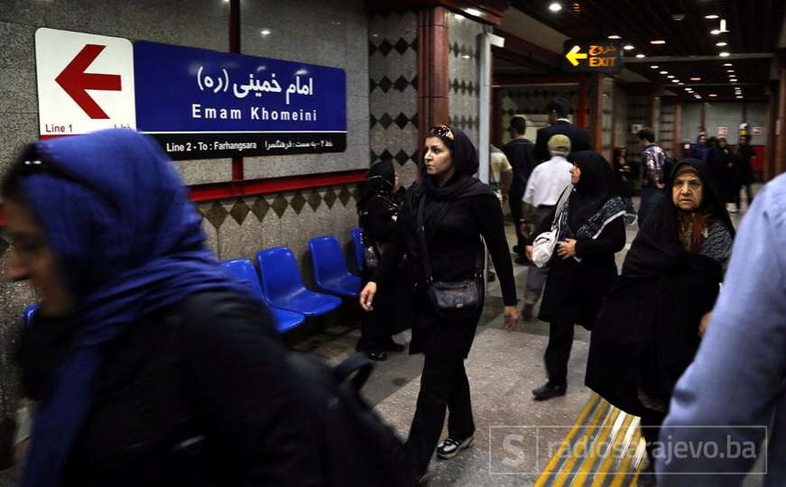 Policija usmrtila napadača na stanici metroa u Teheranu