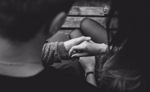 10 znakova da je vaš partner previše posesivan