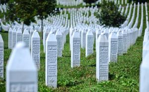 U Linzu više od 1.500 građana odalo počast žrtvama Srebrenice