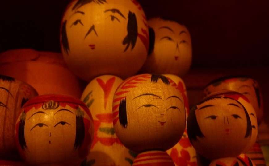 Kokeshi: Japanske drvene lutkice koje štite djecu