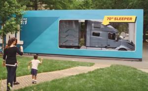 Ima li ljepšeg osjećaja: Radost otpakivanja kartonske kutije s "igračkom"