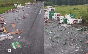 Slike koje će rastužiti pivopije: Iz prikolice ispadale gajbe Heinekena